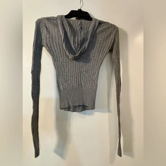 Lilu Gray V-Neck 100% Cotton Comfy Sweater - Picture 3 of 7